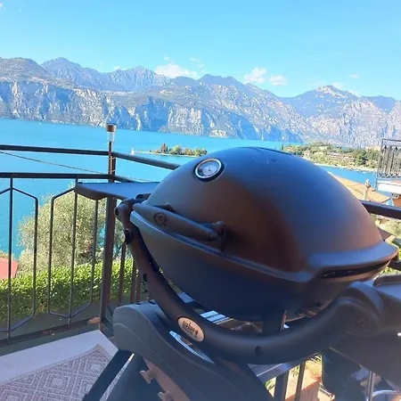 View Casa Di Sandra Malcesine